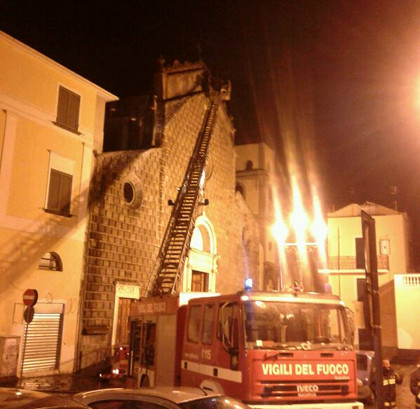 Incendio Collegiata Angri